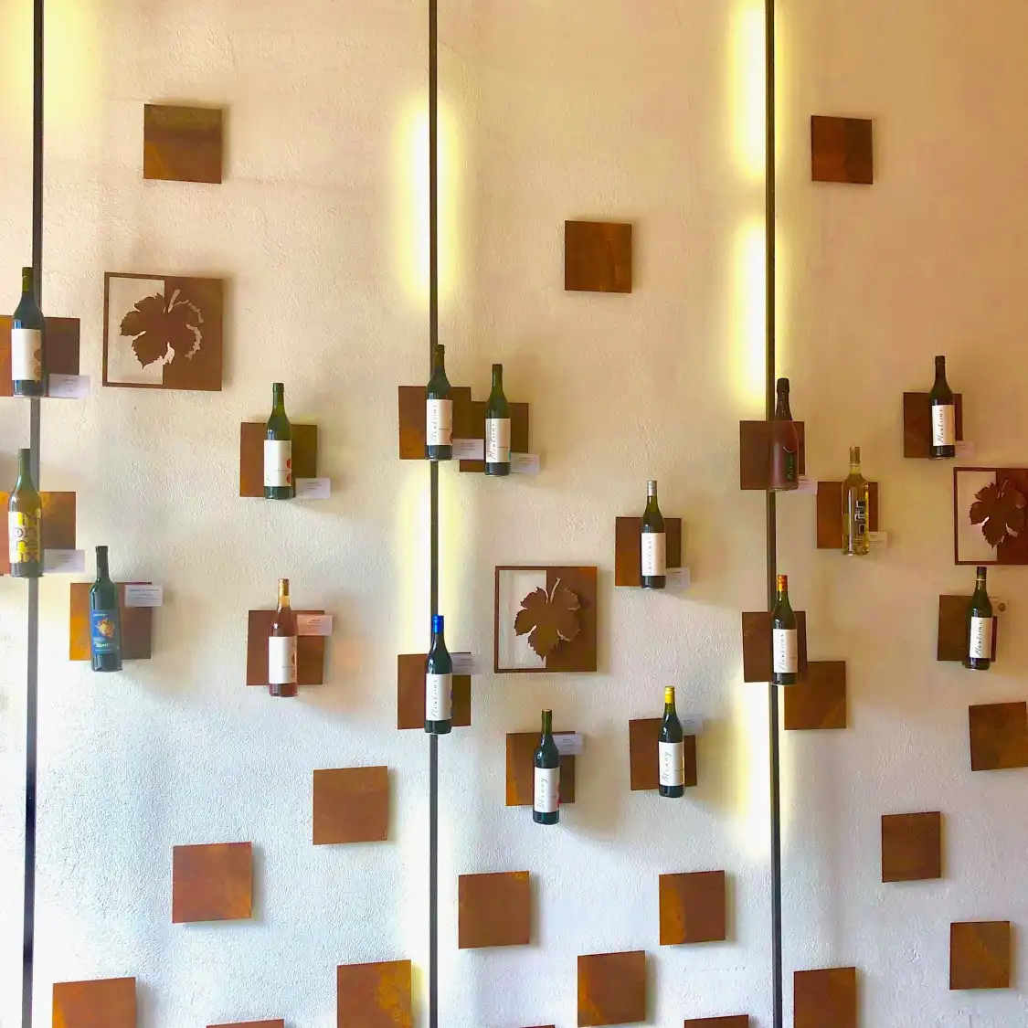 Hotels near La Cave Vevey-Montreux