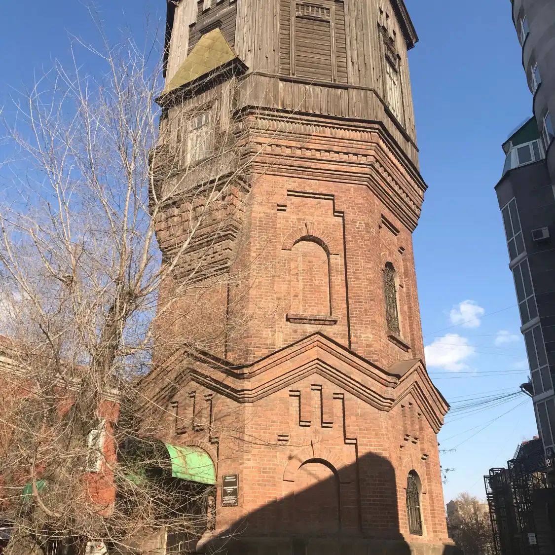 Hotels near Water Tower