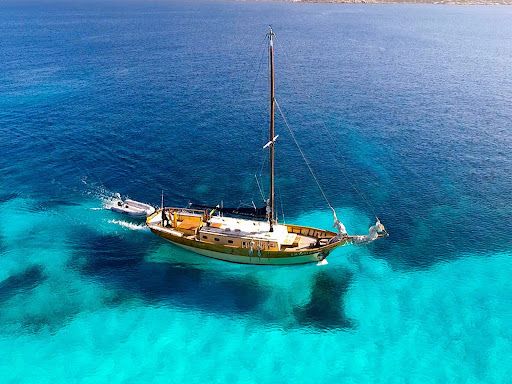 Zefiro Experience Tour in Catamarano - Sardegna