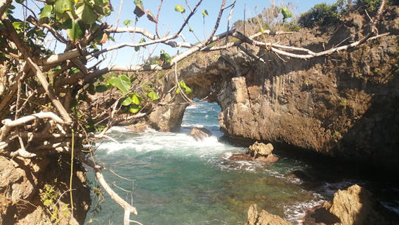 Samana's Hollow