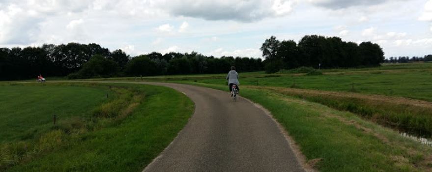 Handels- en Trainingsstal Leendert Veerman