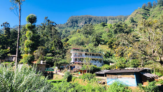 Bomburu Ella Waterfall