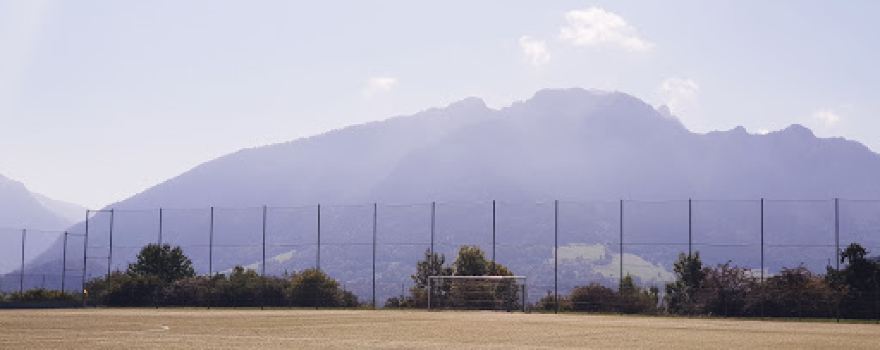 stade de Féternes