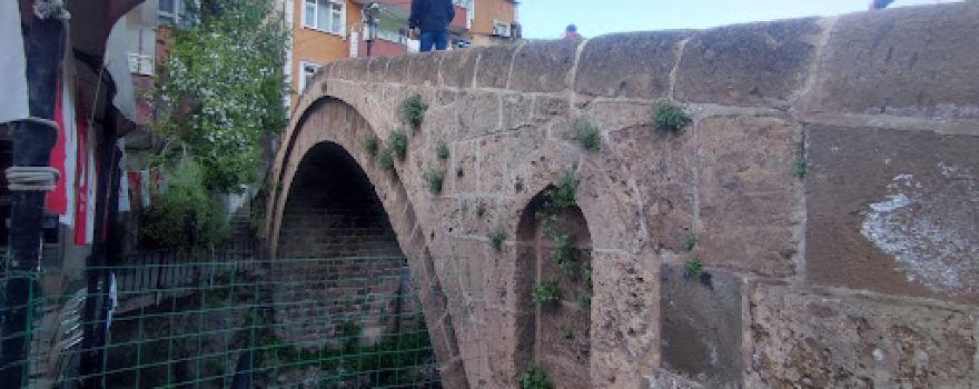 Kör Köprüsü