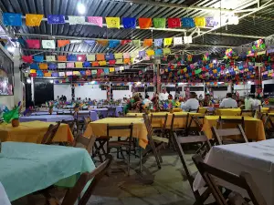 Salon Tehuanos