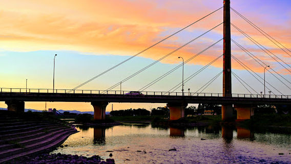 Hinogawa Kasen Ryokuchi Park