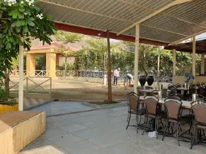 라즈가드 워터 파크 & 리조트