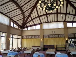Regus Crest Golf Club - Royal