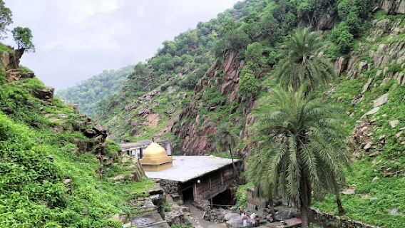 Paplaj Mata Mandir Ghata