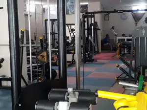 BAKİ GÖK SPOR SALONU
