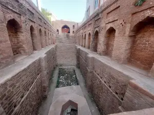 Baahar wali Bawli باہر والی باؤلی