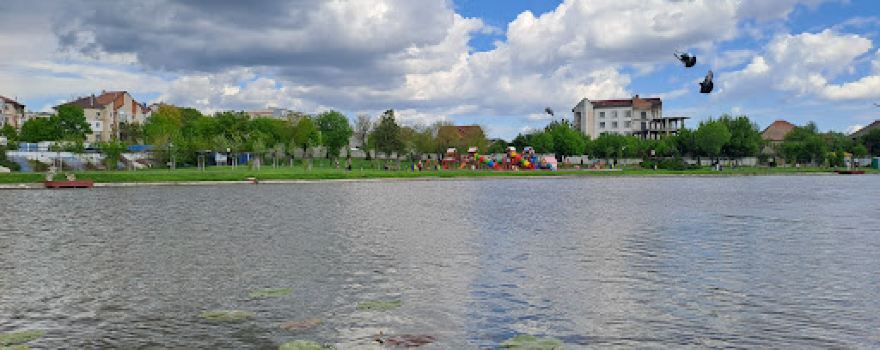 Balasan Park