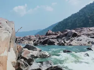 Jeetam Waterfall & Valley