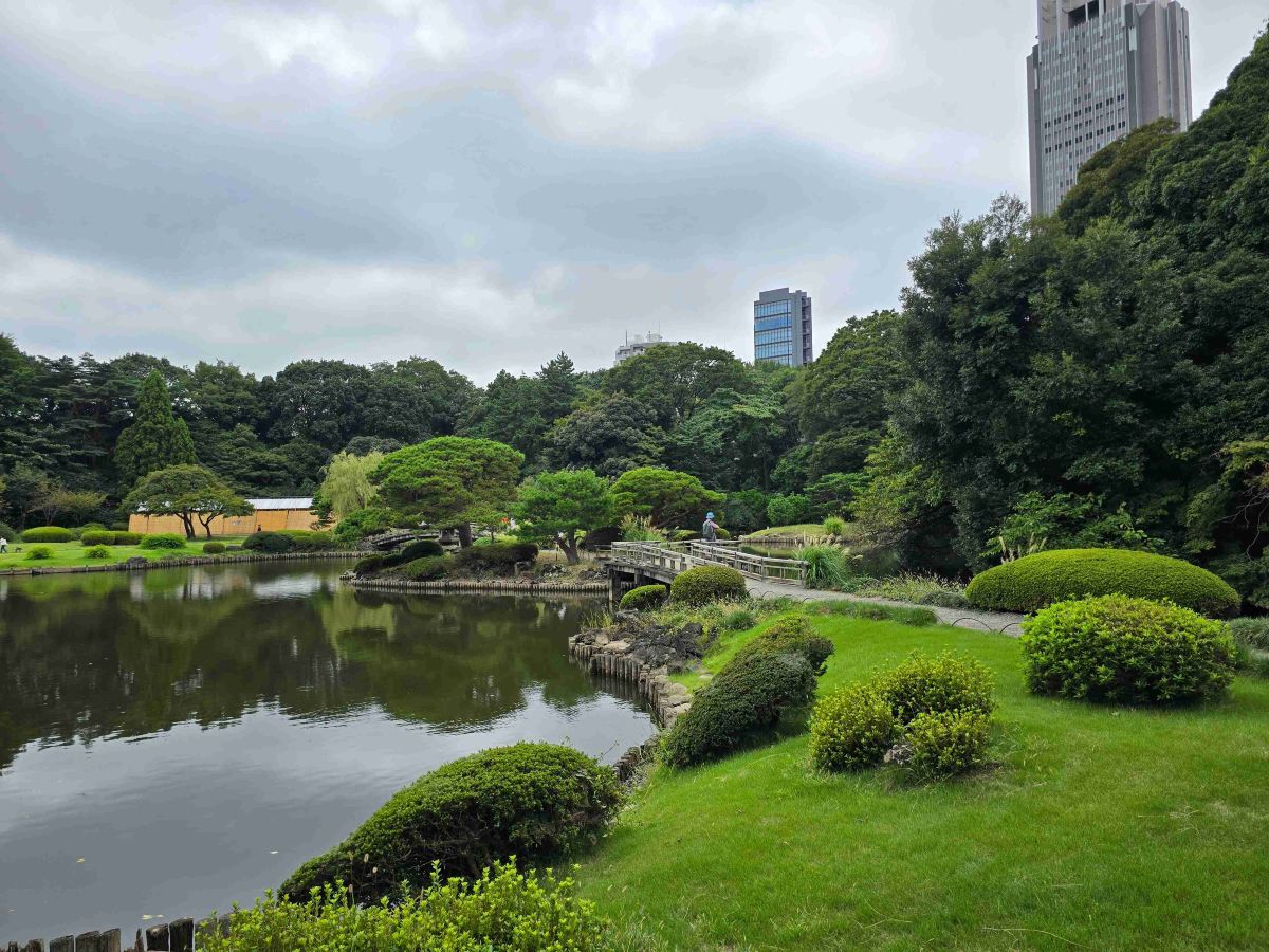 Shinjuku Gyoen National Garden
