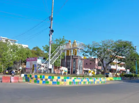 Mahatma Jyoti Rao Phule Statue
