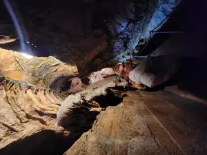 Linville Caverns, Inc
