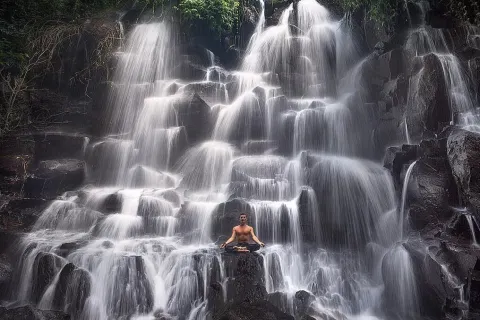 Kanto Lampo Waterfall