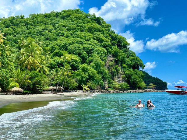 Anse Mamin Beach
