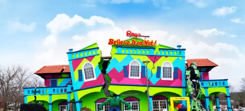 Hotels near Branson Landing