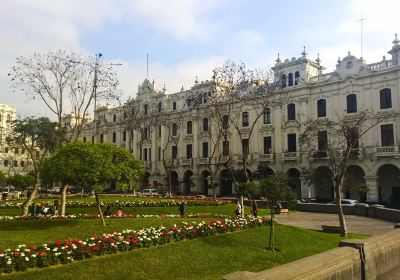San Martin Square