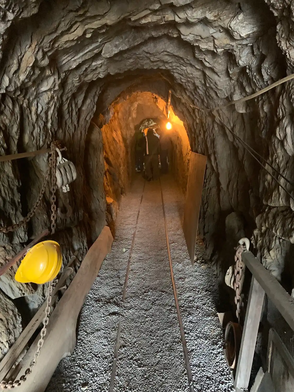 Hotels near High Peak Mine