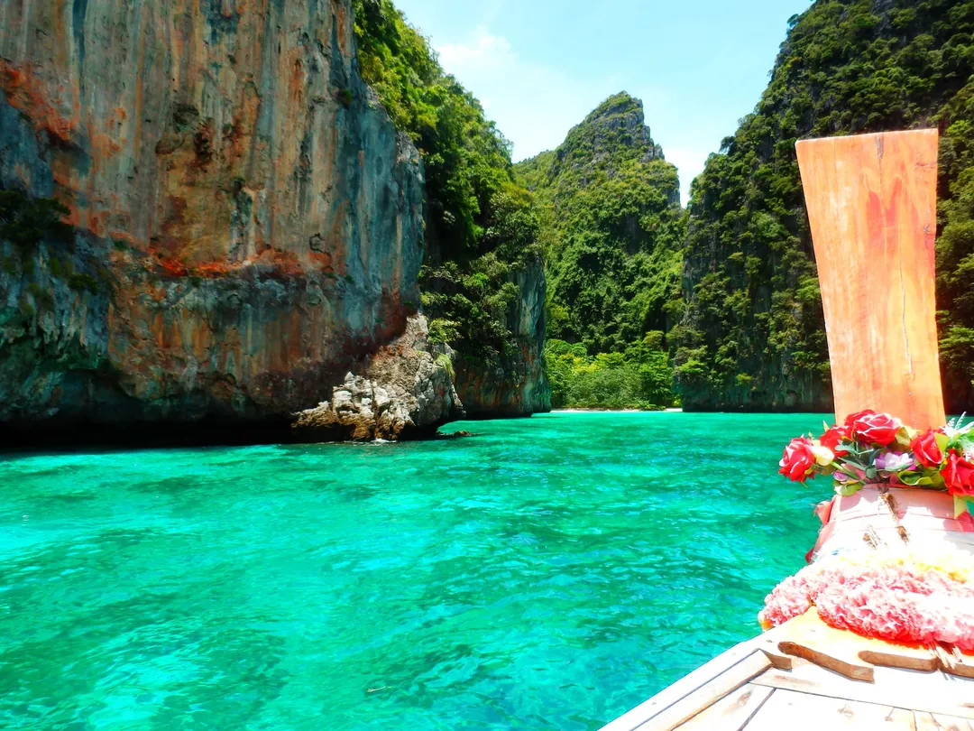 3_Andaman Wave Master