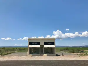 Prada Marfa