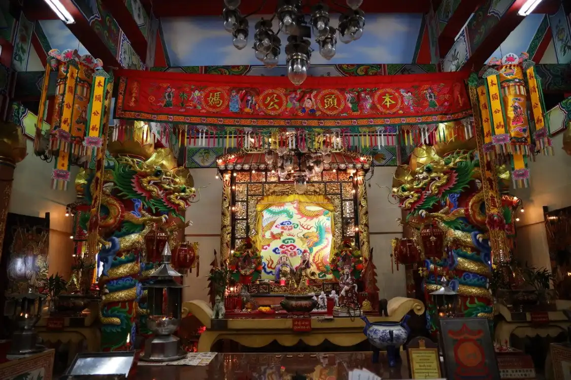 Hotels near Chinatown