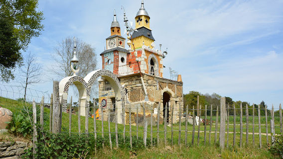 Le poète ferrailleur