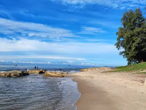 Bãi Tắm La Gi