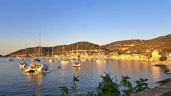 Vis Ferry Harbour - Mamma Mia