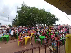 Praça Carlos Reis
