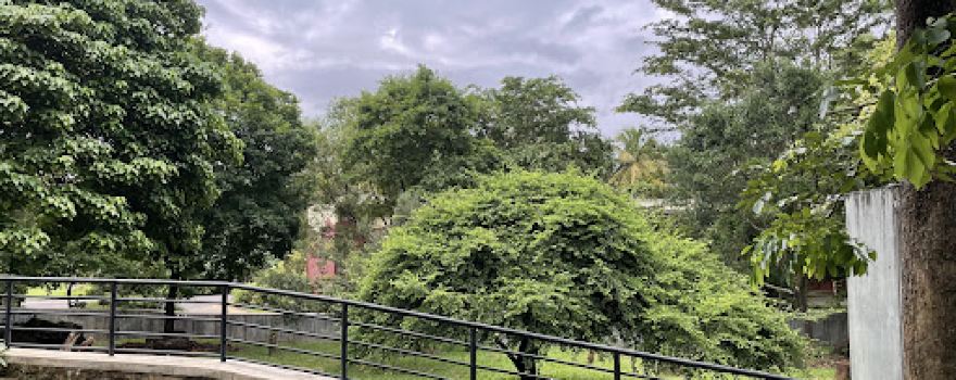 Pinnawala Zoo