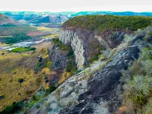 Serra do Trovão, Comercinho-MG