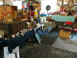 Foothill Flea Market