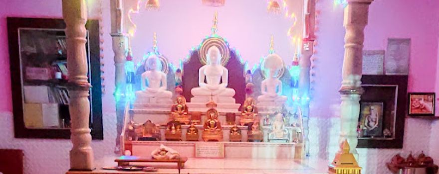 Shree 1008 Sambhavanath Digambar Jain Mandir, Shivar