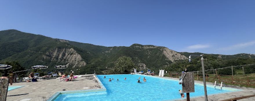 Piscina comunale di Palanzano