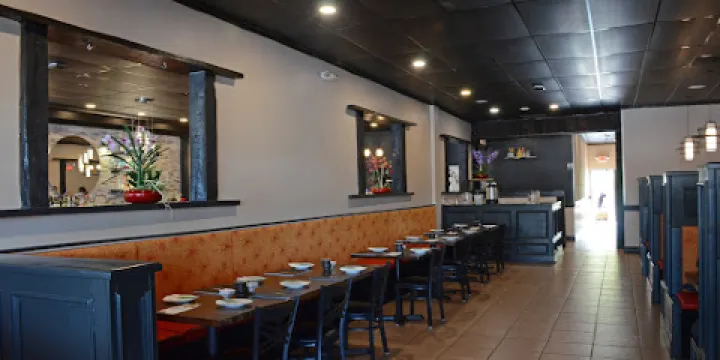 Red Bar Sushi & Best Thai Kitchen - Leesburg