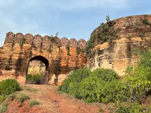 Behat Fort
