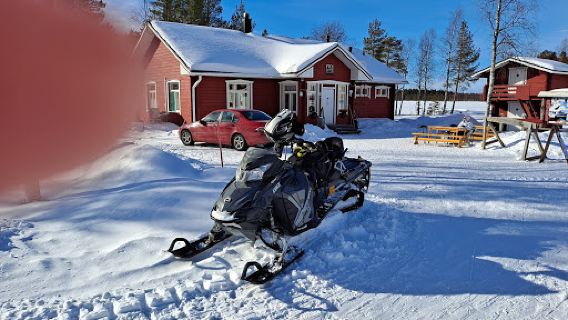 Camping Pyhäjärvi (Lomakeskus Lapin Orava)