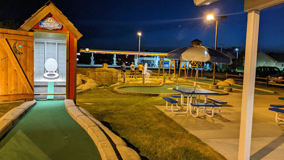 Eagle Falls Adventure Golf & Laser Tag