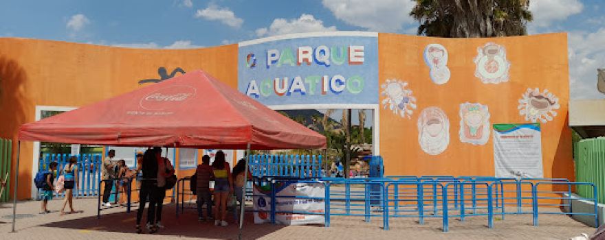 Parque acuático bicentenario Querétaro