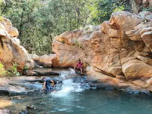 Deo Jharan Waterfall, Jujomura