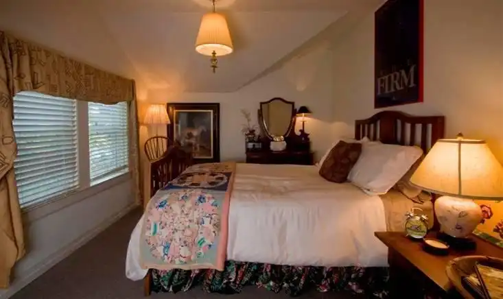 Hotels in Point Arena