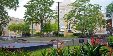 Centro Universitario de Cultura e Artes Theater