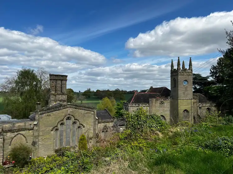 Hotels in Leek Wootton and Guy's Cliffe
