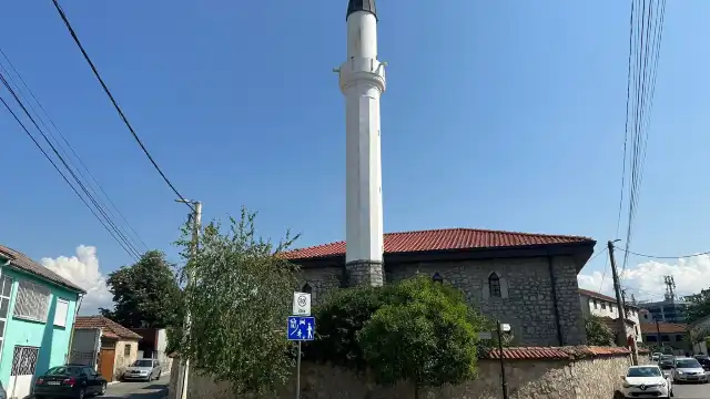 Osmanagic Mosque附近的飯店