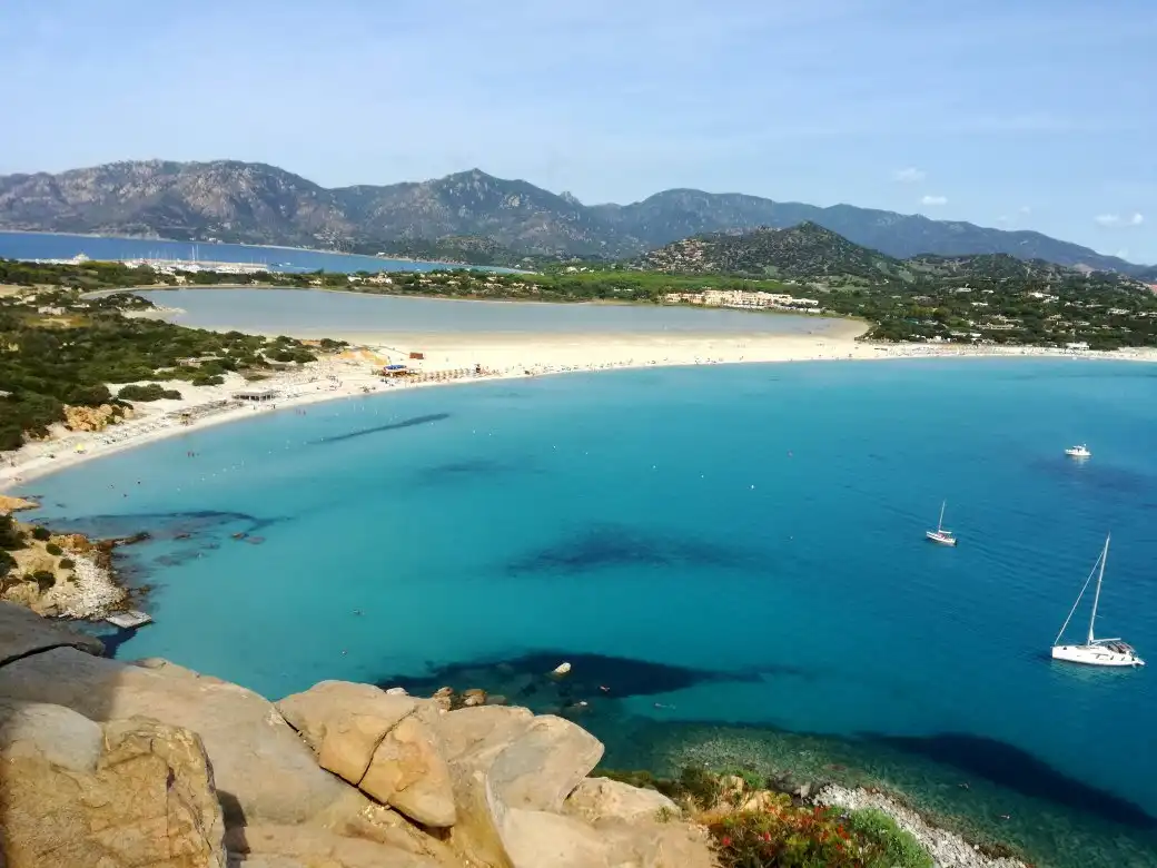 Hotels near Porto Giunco