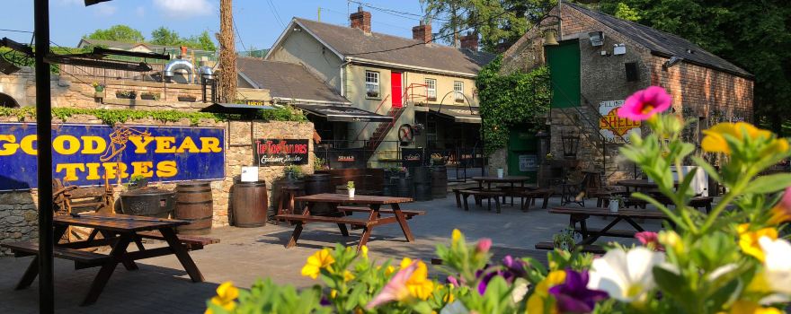 Basil Sheils Bar & Restaurant Armagh | B&B Accomodation