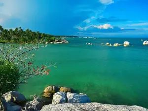 Pantai Teluk Buton